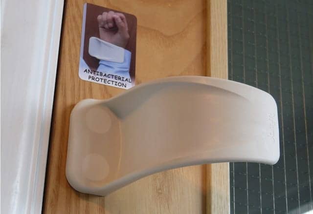 Hands-Free Door Handle Helps Prevent Spread of Disease