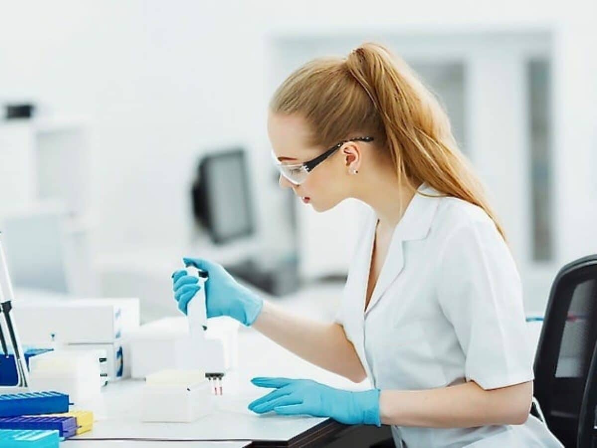 Pangea Licenses At-Home Urine Test for Bladder Cancer Detection | Clinical  Lab Products