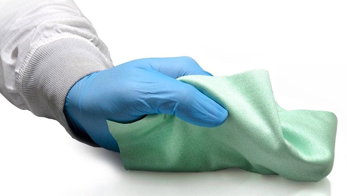 Microfiber Wiping Cloth Removes 99% of Nano-Sized Contaminants