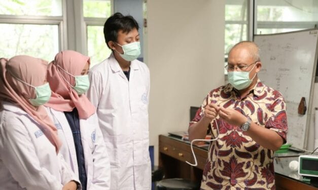 Could a Breathalyzer Help Detect Covid-19? Indonesian Scientists Say They’ve Developed One