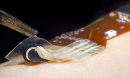 Researchers Develop Wearable Sensor for Non-Invasive Detection of Solid-State Skin Biomarkers