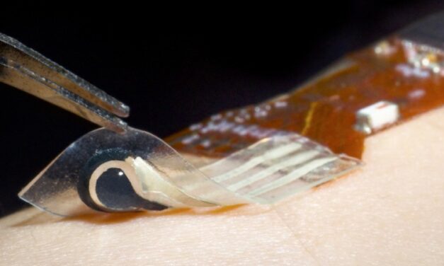 Researchers Develop Wearable Sensor for Non-Invasive Detection of Solid-State Skin Biomarkers