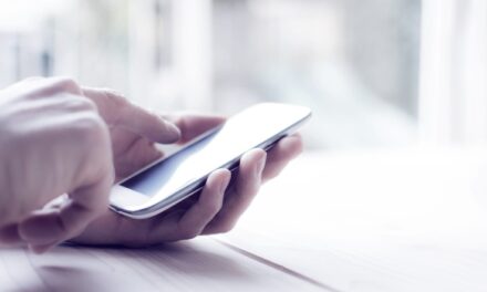 Colorectal Cancer Screening: Are Smartphones the Answer?