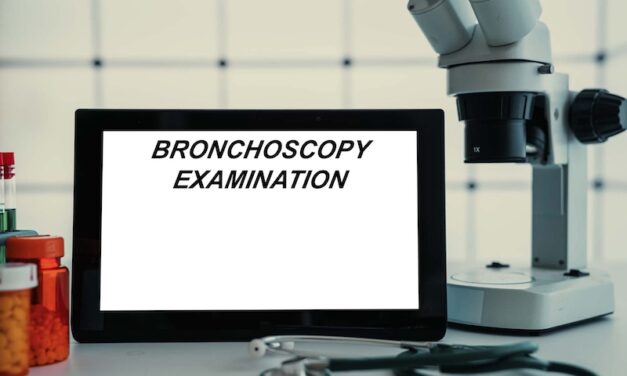 Bronchoscopic Lung-Biopsy Techniques Have Fewer Complications