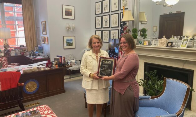 Senator Honored for Efforts to Improve Pediatric Lab Testing