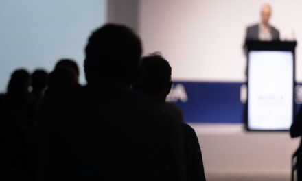 bioMérieux Highlights Impact of Rapid Diagnostics and Receives Service Awards at ADLM 2026